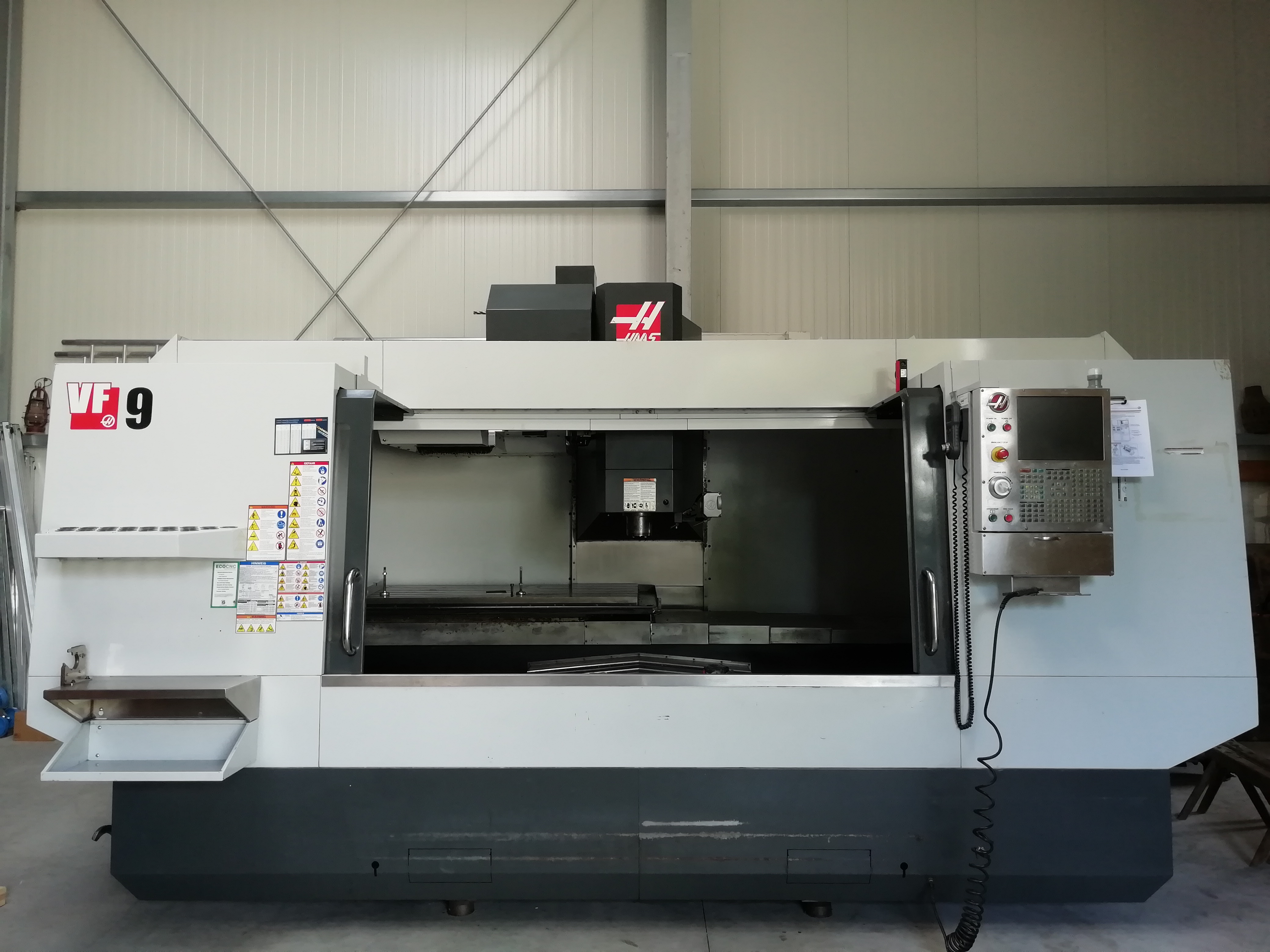 Haas VF9